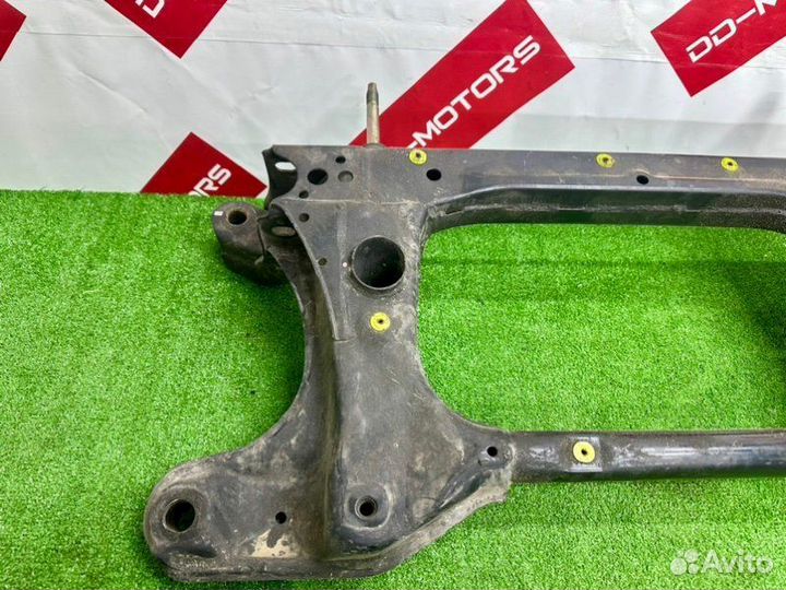 Подрамник Toyota Celsior UCF31 3UZ-FE 2001