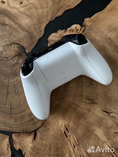 Геймпад Xbox One, Series S/X