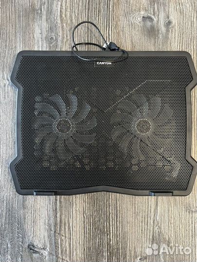 Подставка с охлаждением для ноутбука