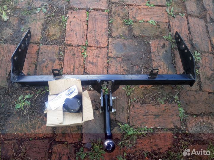 Фаркоп на LADA granta