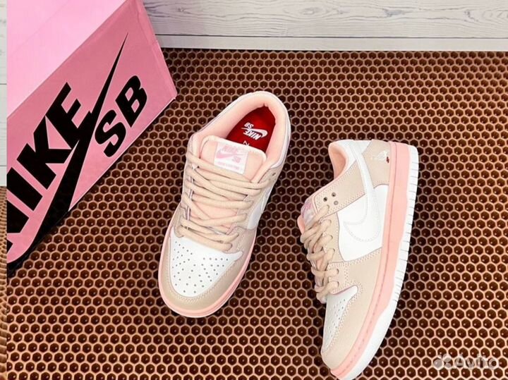 Nike Sb Dunk Low Pink Pigeon