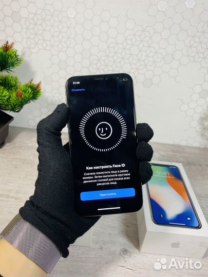 iPhone X, 64 ГБ