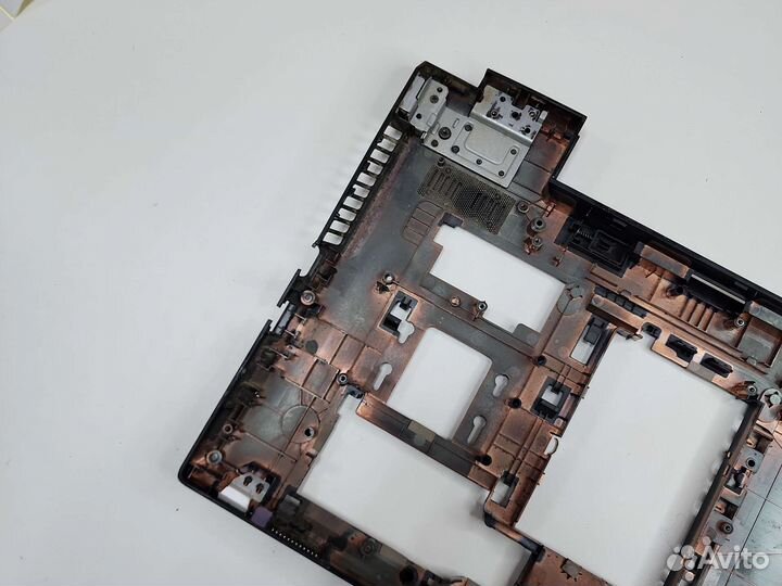 Поддон, нижний корпус для Lenovo IdeaPad B580 B590