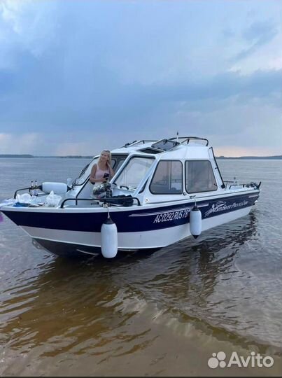 Моторная лодка Нортсильвер 745 с мотором бу