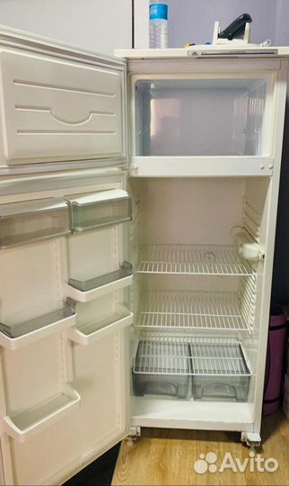 Холодильник Atlant двухкамерный бу
