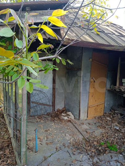 Дача 16,7 м² на участке 4 сот.