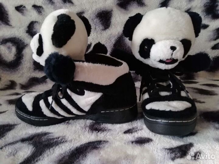 Adidas jeremy scott store panda