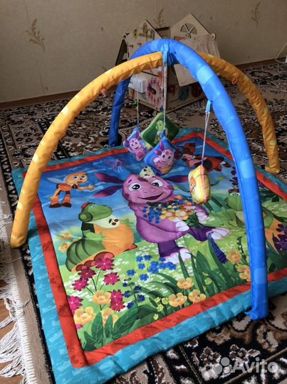 Развивающий коврик