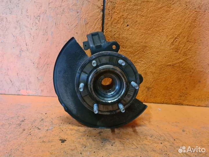 Кулак поворотный передний левый Hummer H3 3.7 2007