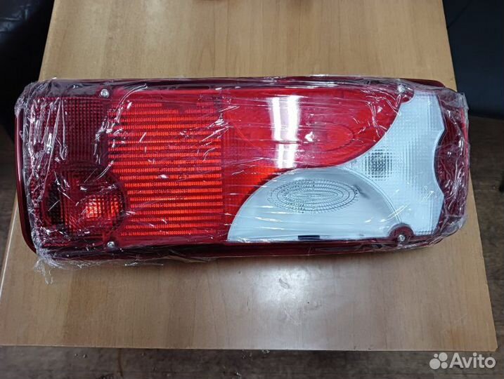 Фонарь заднего света правый Man Tgl Tgm Tga Tgs