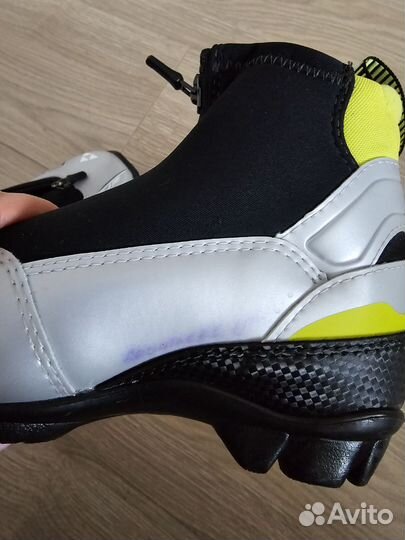 Лыжные ботинки fischer