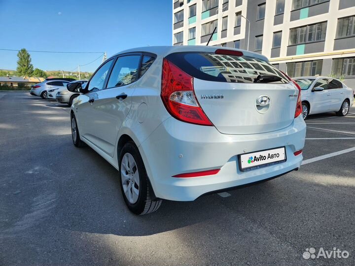 Hyundai Solaris 1.6 AT, 2015, 118 000 км