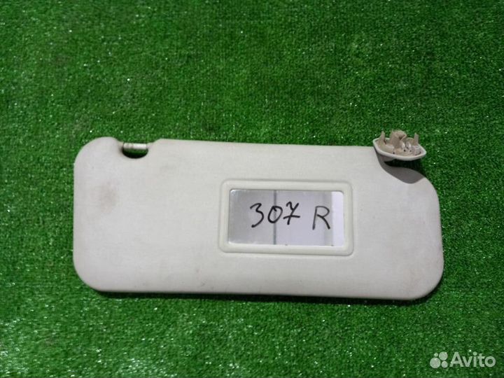 Козырьки бу Peugeot 307 2001-2008