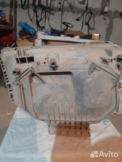 Фары задние мерседес w124