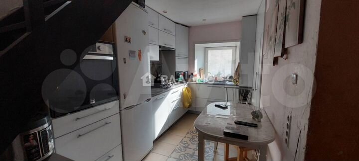3-к. квартира, 64 м², 2/2 эт.