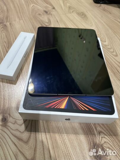 iPad pro 12 9 2021 256 + sim