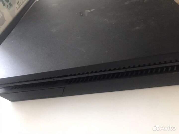 Sony ps4 slim