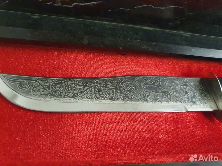 Нож сувенирный в футляре из натурального камня