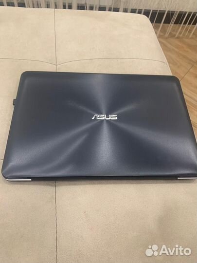 Ноутбук asus X555L