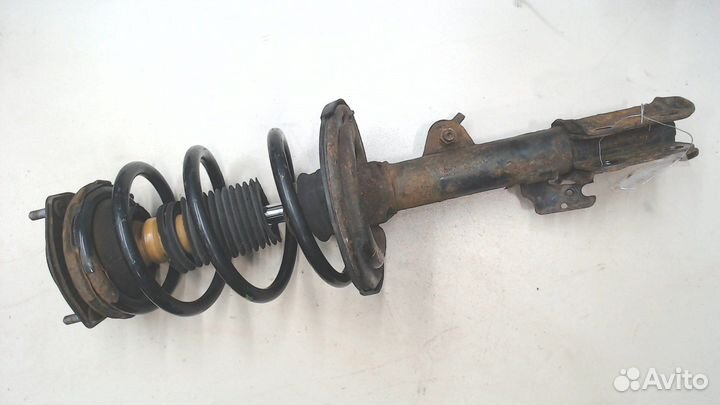 Амортизатор подвески Toyota Highlander 2, 2013