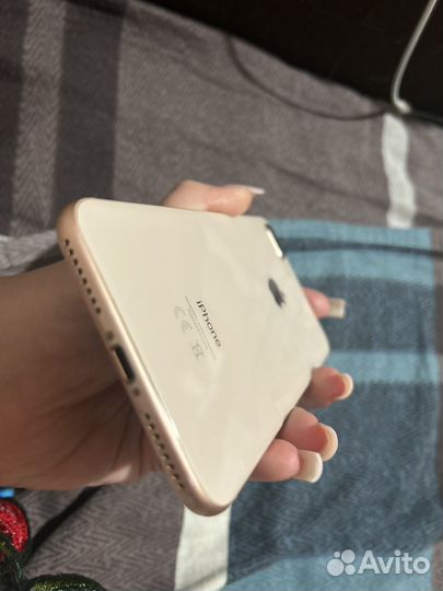 iPhone 8 Plus, 64 ГБ