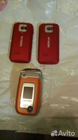 Sony Ericsson Z520i # w550i и з.крышки Nokia 7610