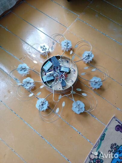 Люстра потолочная бу