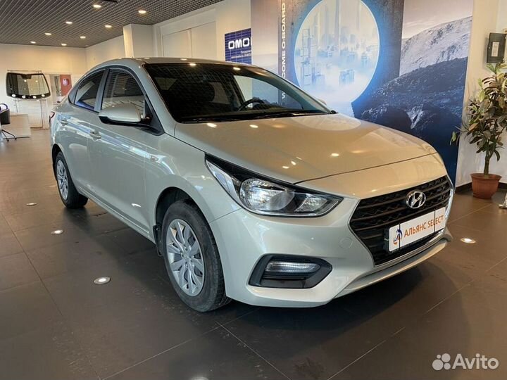 Солярис 2021 комфорт комплектация. Хендай солярис 2019 люкс. Hyundai solaris ii. Хендай солярис 1. Хендай солярис 2017 комплектация комфорт.