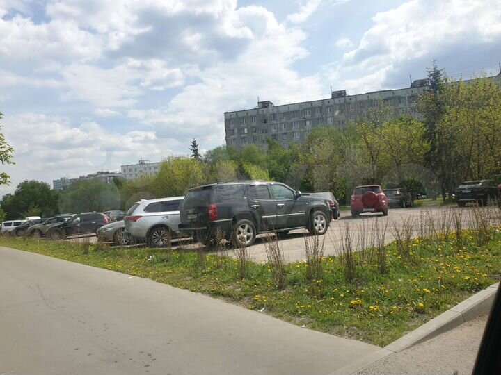 Машиноместо, 10 м²