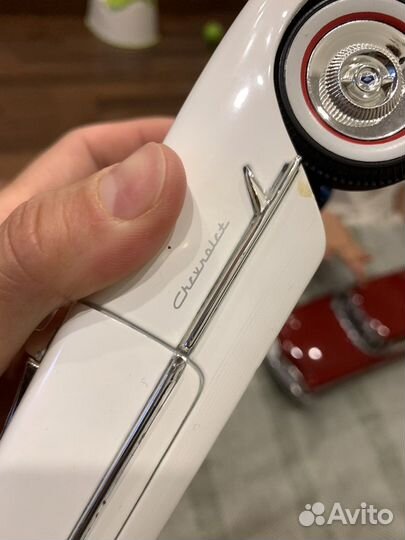 Машина ertl chevrolet corvette