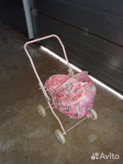 Коляска кукольная