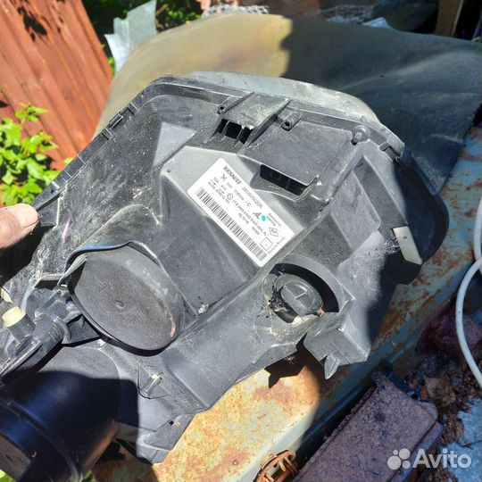 Фара renault duster