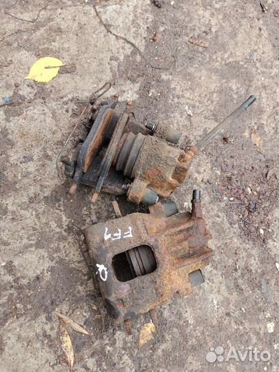 Суппорта форд фокус 1 Ford focus 1