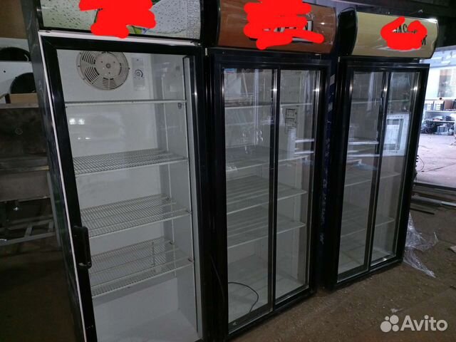 Холодильный шкаф витрина