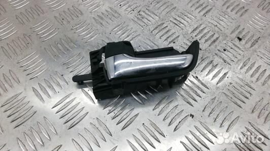 Ручка внутренняя задняя левая toyota prius XW20 (9