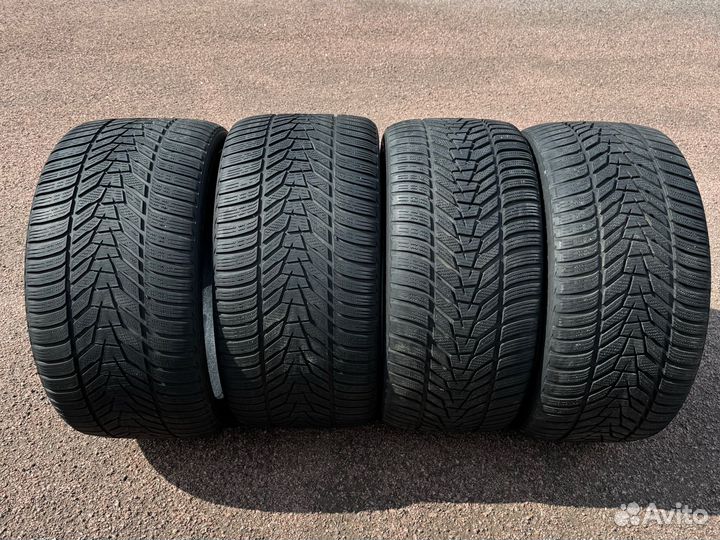 Hankook Winter I'Cept Evo 3 W330 275/35 R19 и 285/30 R20 99W