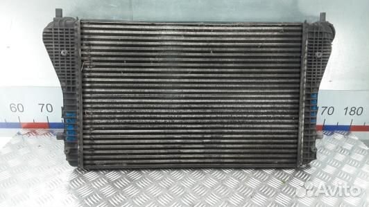 Радиатор интеркуллера volkswagen passat B6 (9DN21K