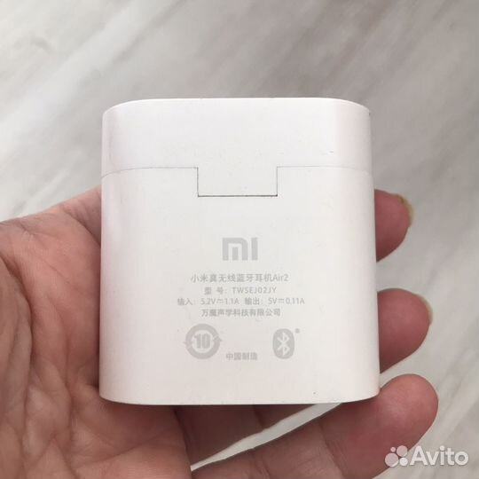 Беспроводные наушники MI