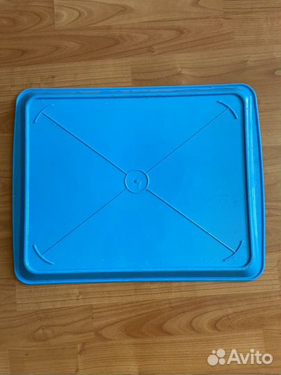 Поднос пластмассовый (200 штук)