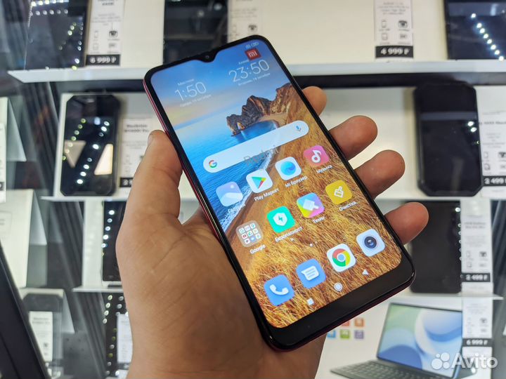 Xiaomi Redmi 8, 4/64 ГБ