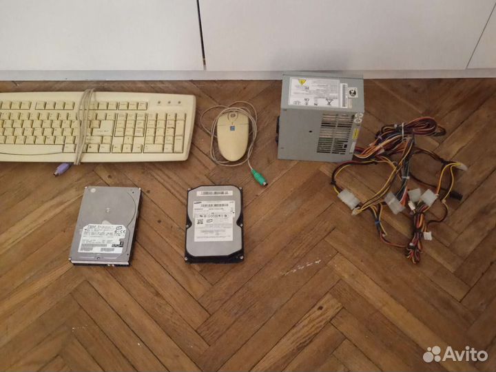 Блок питания два HDD мышь и клавиатура
