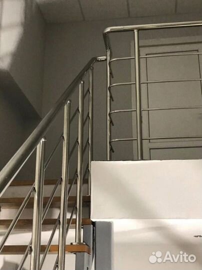 Перила, поручни, ограждения из нержавеющей стали