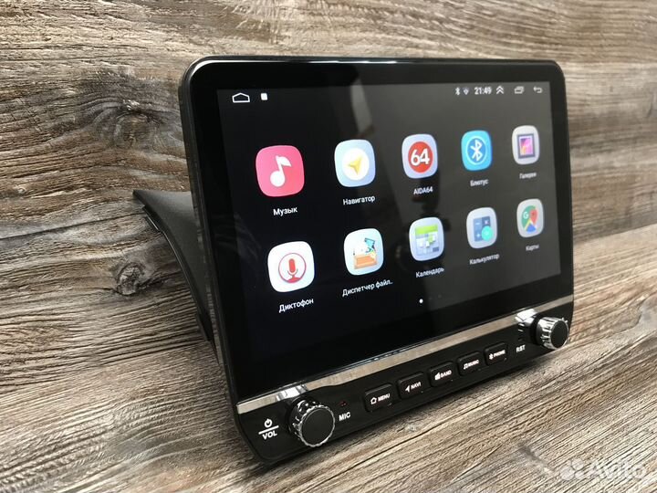 Магнитола на Hyundai i30 с камерой заднего вида