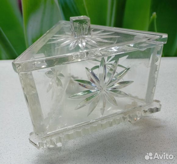 Шкатулка для украшений