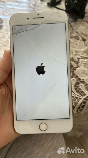 Телефон iPhone 8 plus