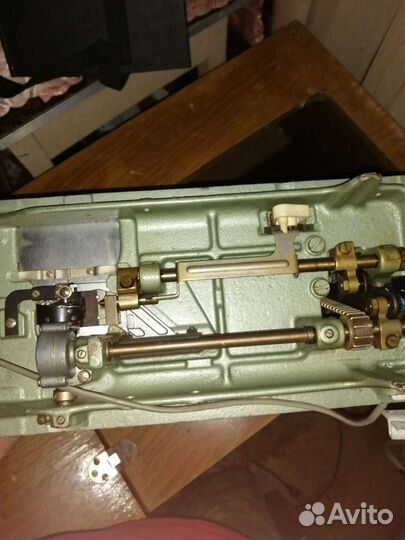 Швейная машина Veritas