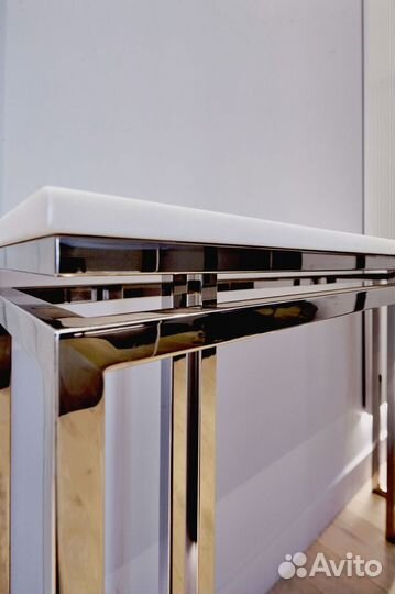 Дизайнерские консоли для дома под заказ