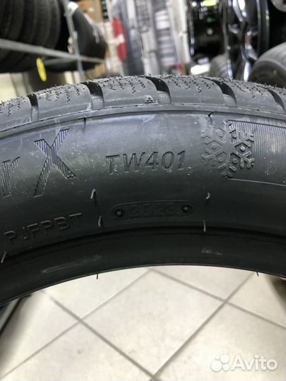 Triangle WinterX TW401 205/55 R17 95V