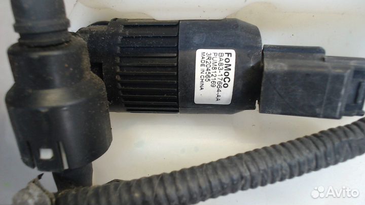 Бачок омывателя Ford Explorer, 2016