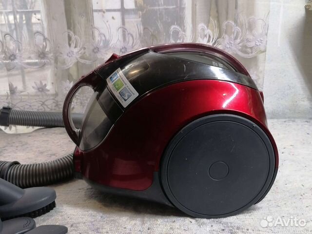 Пылесос LG VK73141H